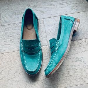 Sperry Seaport Penny Loafers Nubuck Leather